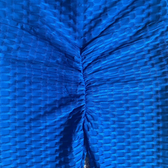 blue textured scrunch leggings - Picture 4 of 6